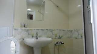 Гостиница Коралл Лоо люкс двухкомнатный с кухней на двоих-6