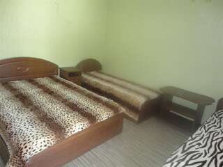 Гостиница Коралл Лоо стандартный номер 4х местный-4